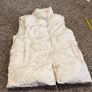 Ciso Cream Puffer Vest